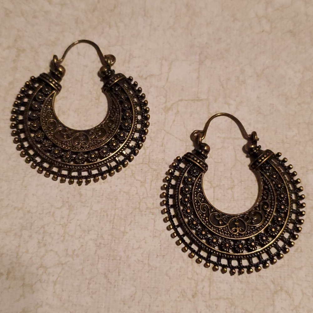 New Boho earrings, bronze color